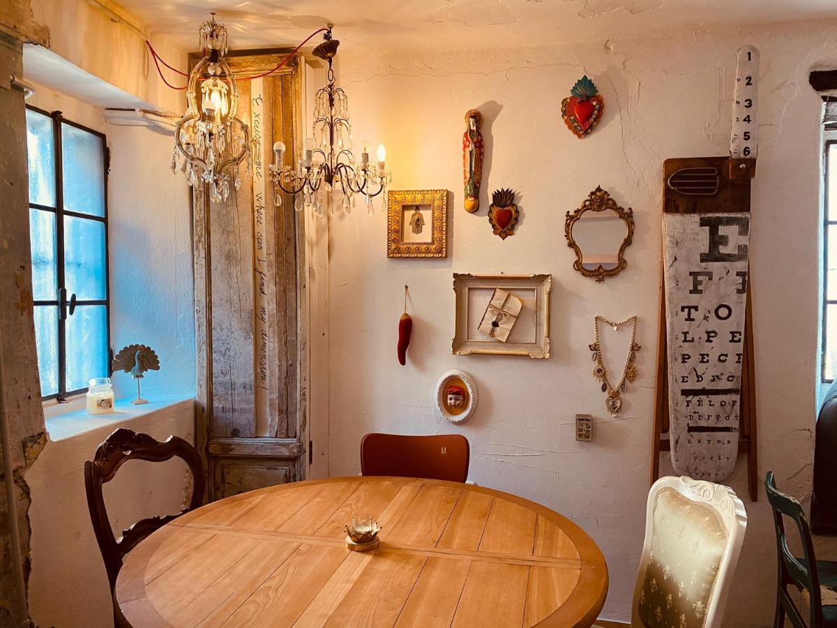 Отель Il Borgo Di Sabine Cittiglio Экстерьер фото